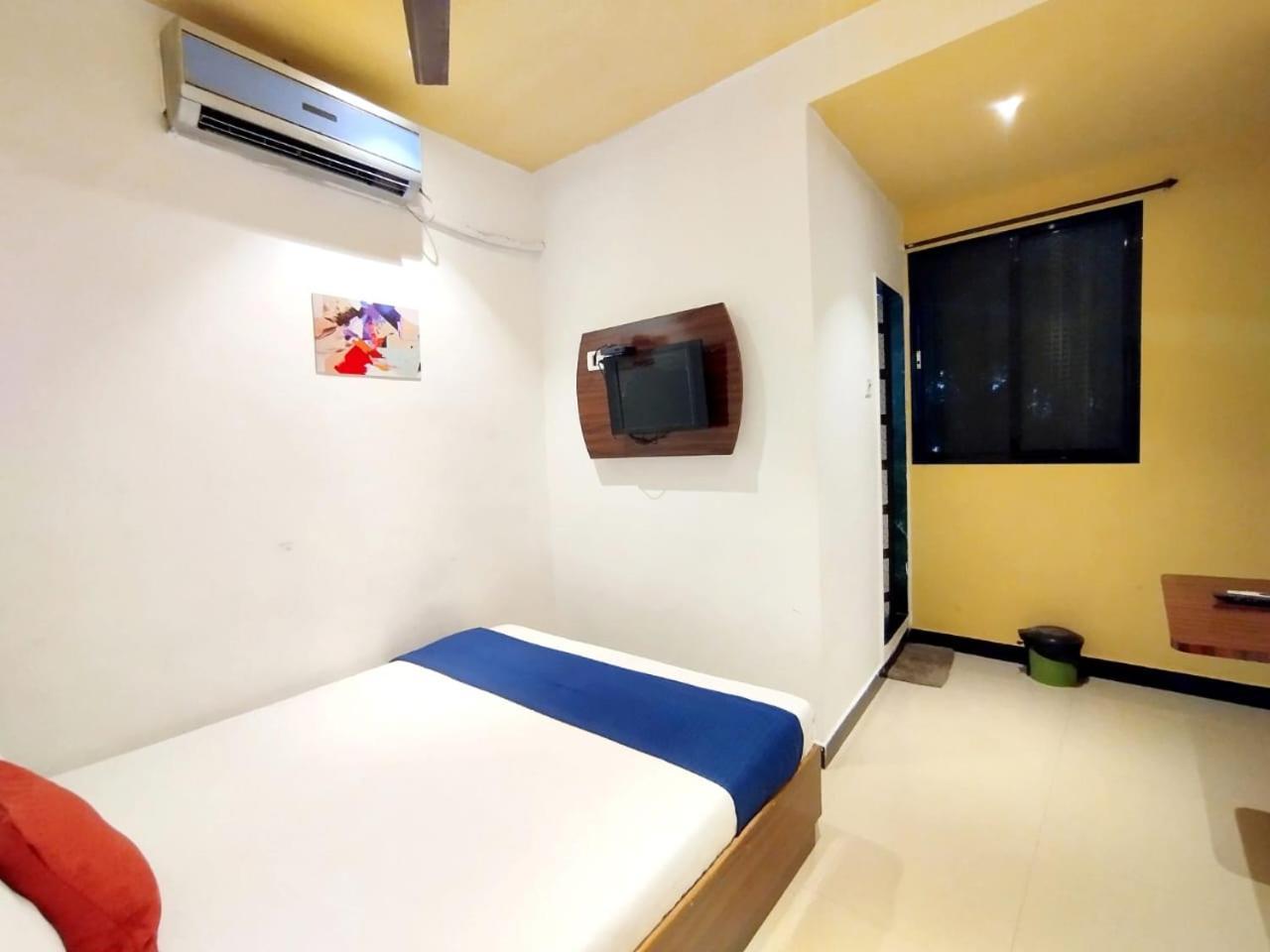 Hotel Aspen Mumbai Exteriör bild
